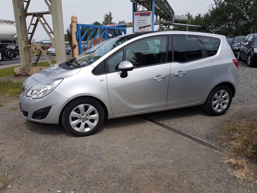 Opel Meriva 1.4i 88KW SERVISKA KLIMA