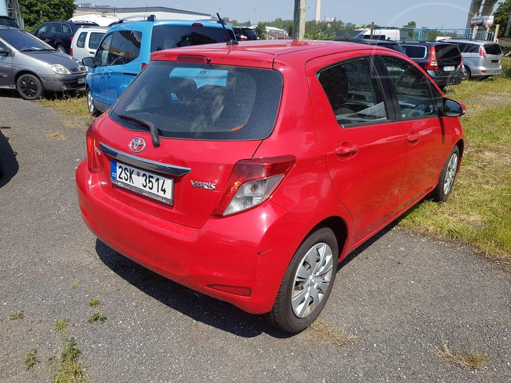 Toyota Yaris 1.0i 51KW R KLIMA