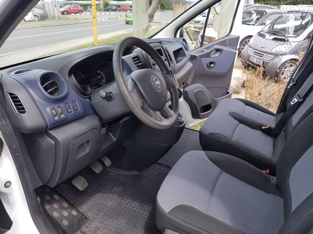 Opel Vivaro 1.6DCi 89KW L2H1 DPH SERVISKA