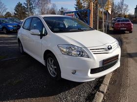 Toyota Auris 1.3i 73KW 60.000KM,NOV STK