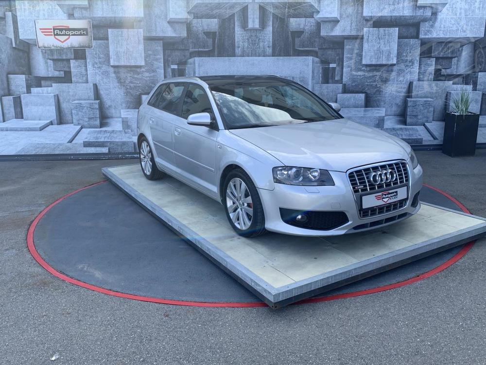 Prodm Audi A3 2.0TDi, 85KW, S-LINE