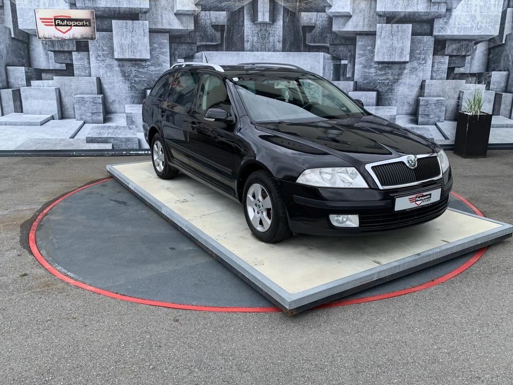 Prodm koda Octavia 1.6FSi, 85KW, VYH. SEDADLA