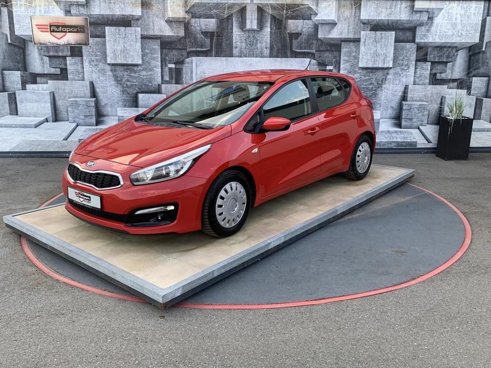 Kia Ceed 1.6CDi, 100KW, 1. MAJITEL