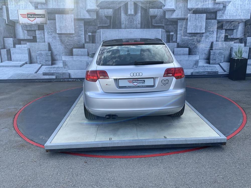 Audi A3 2.0TDi,103KW, S-LINE