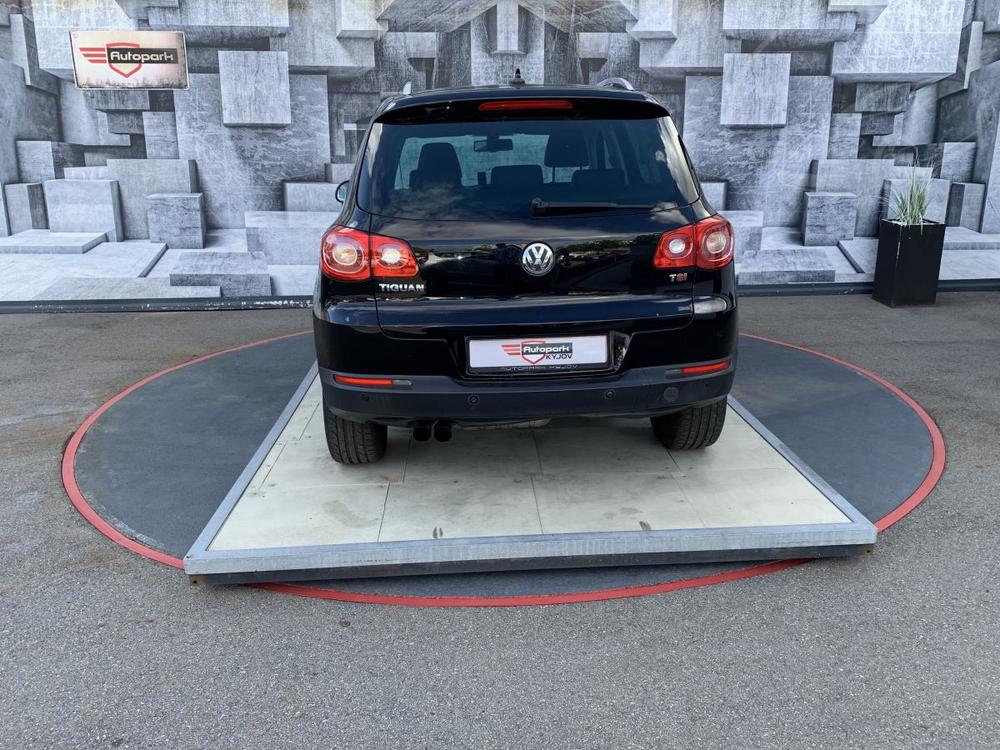 Volkswagen Tiguan 1.4TSi, 110KW, VYH. SEDADLA