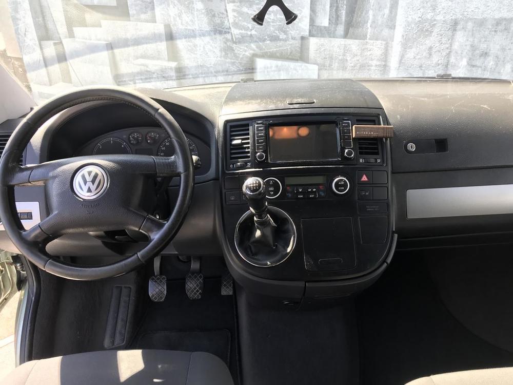 Volkswagen Multivan 2.5TDI, 96KW, 7 MST