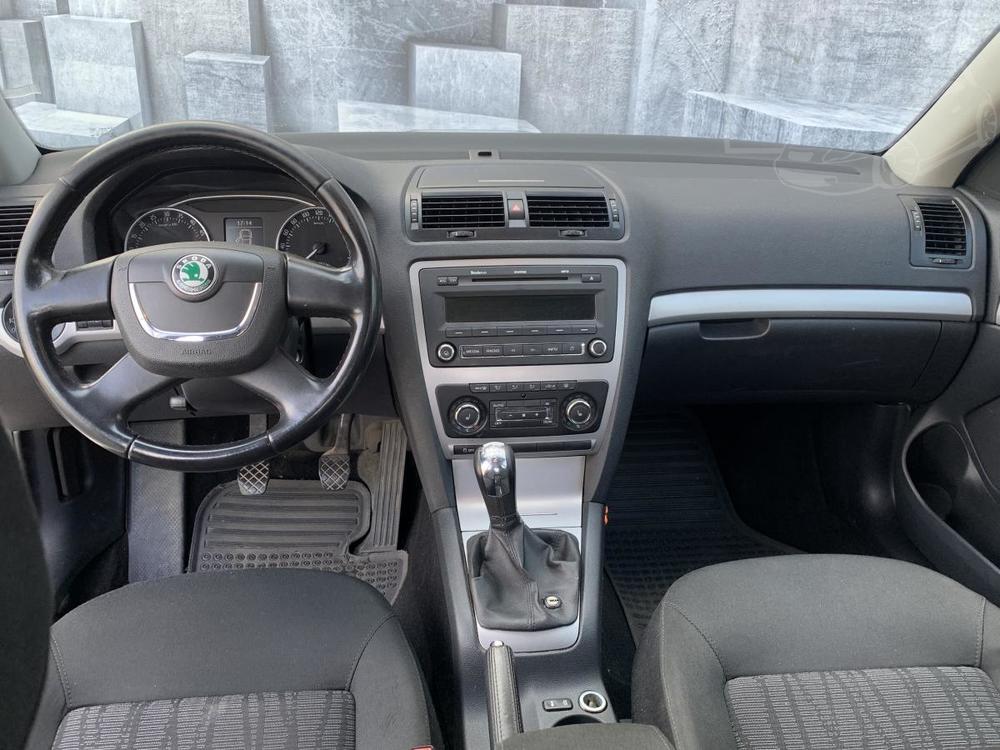 koda Octavia 1.6TDi,77KW, VYHVAN SEDADLA