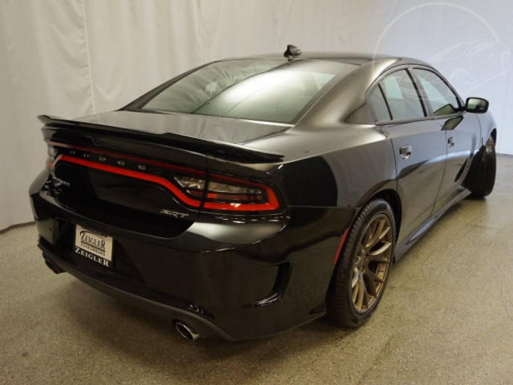 Dodge Charger SRT HELLCAT