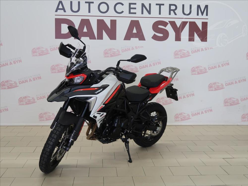 Prodm Benelli TRK 702 X MOON GREY-E5 0,7