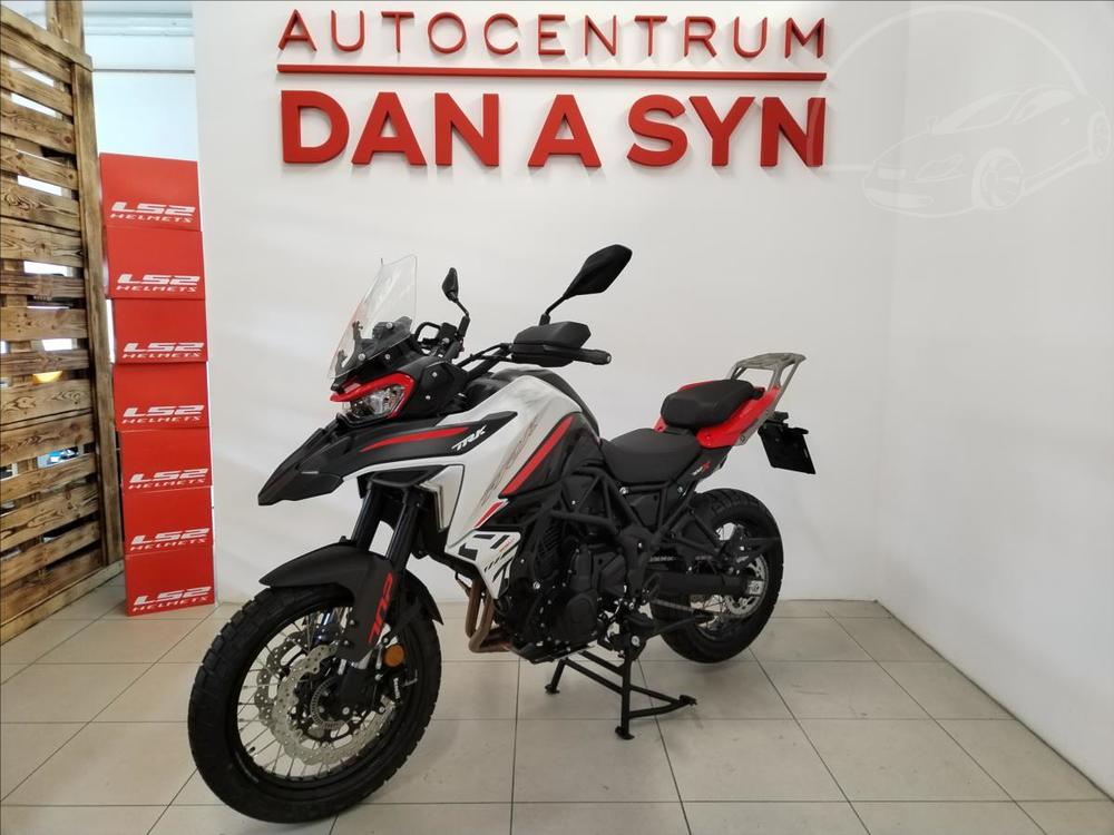 Prodm Benelli TRK 702 X-MOON GREY 0,7