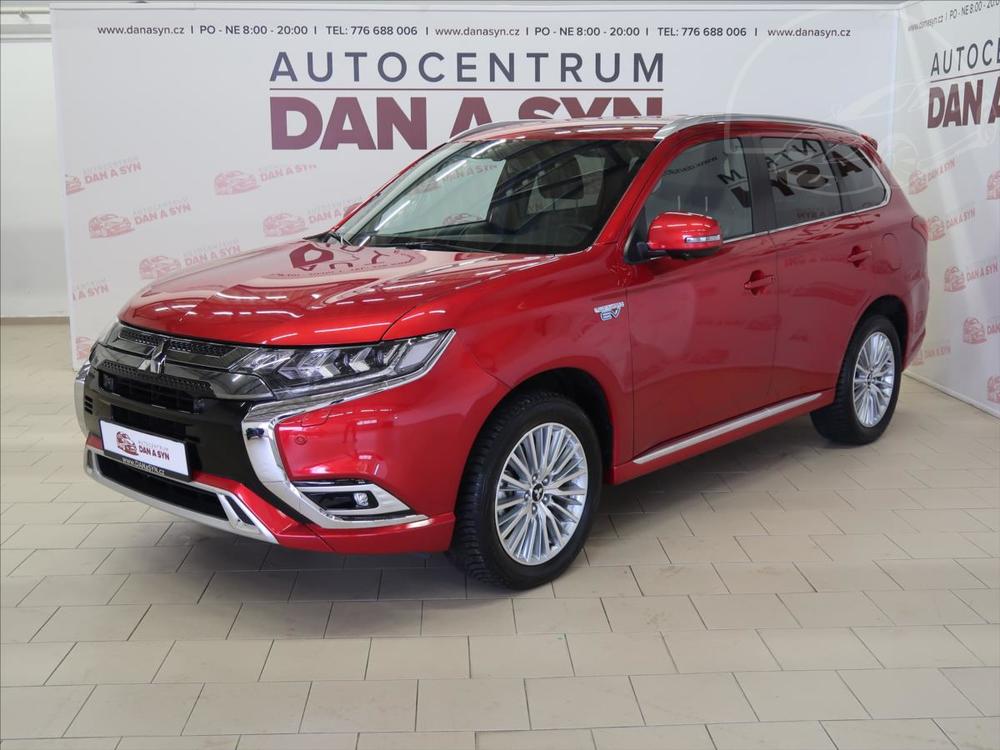 Prodm Mitsubishi Outlander 2,4 PHEV 4WD Hybrid Plus Spiri