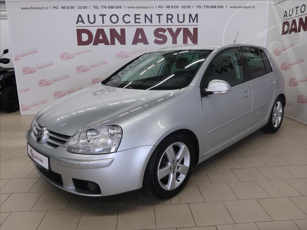 Volkswagen Golf 1,6 i 