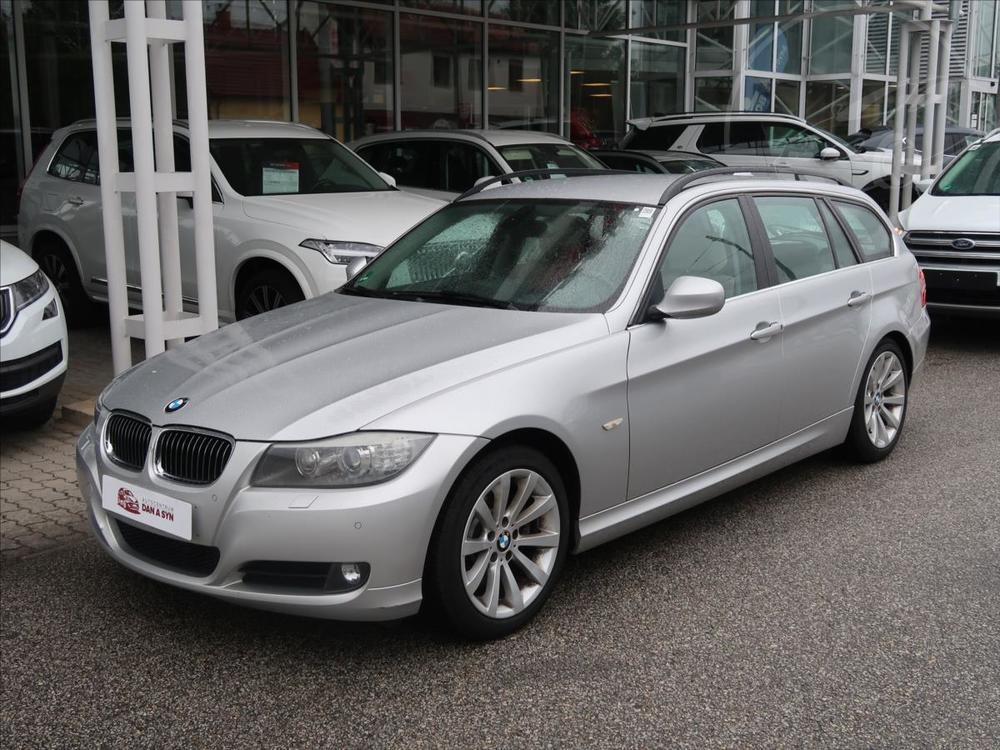 BMW 325 d 145KW Touring XENONY 3,