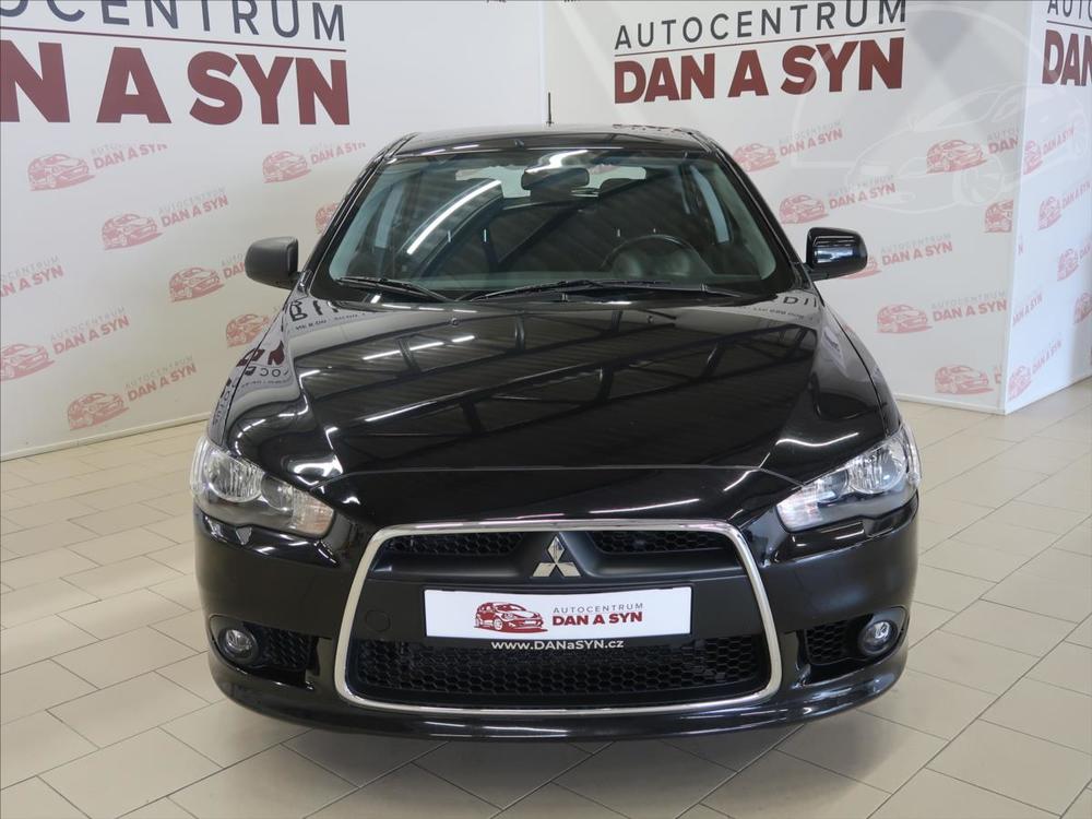 Mitsubishi Lancer 1,8 Inform Sportback