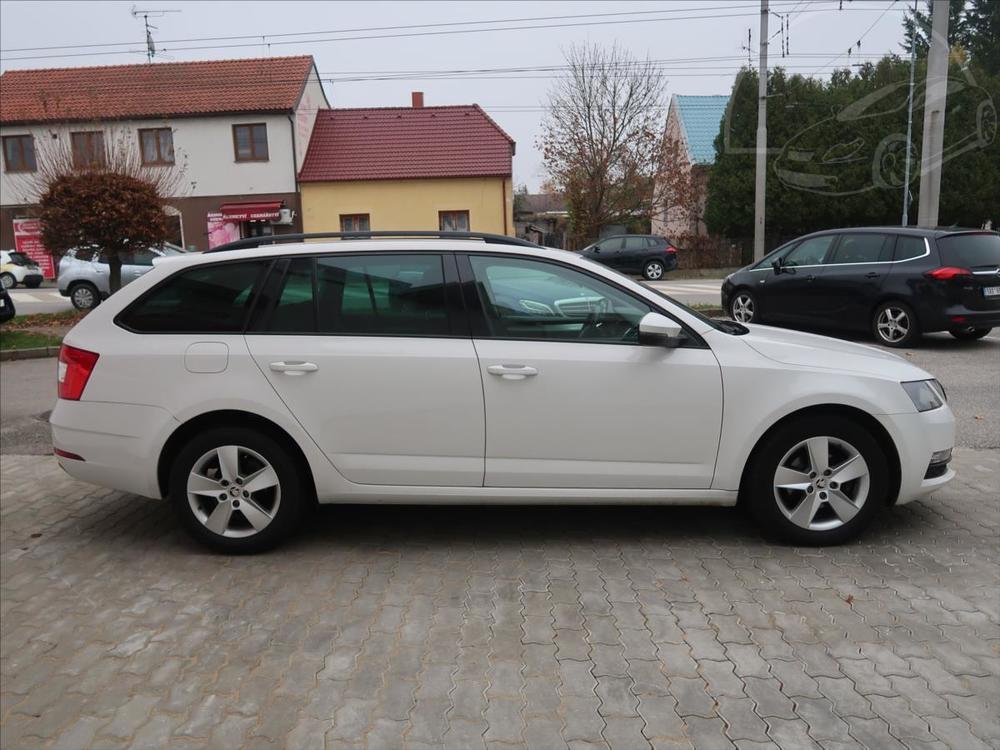 koda Octavia 1,6 TDI 85kW Ambition Combi