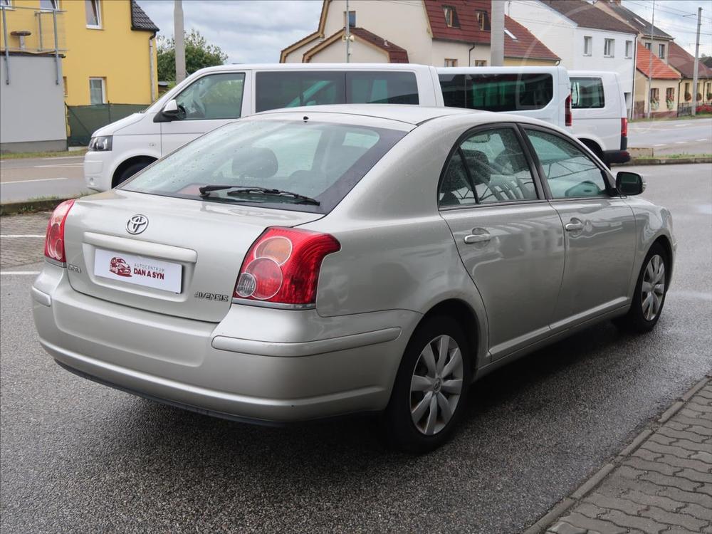 Toyota Avensis 1,8 VVT-i Sol Automatik