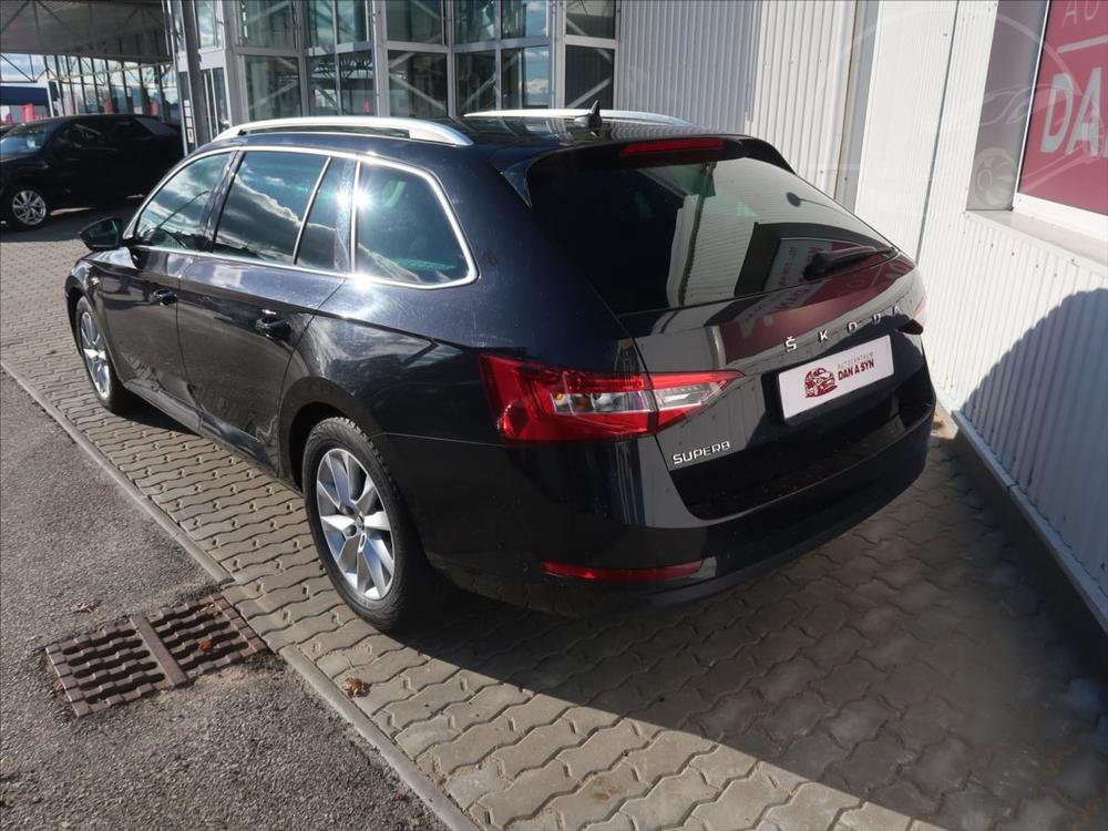 koda Superb 1,6 TDI 88kW Style DSG Combi