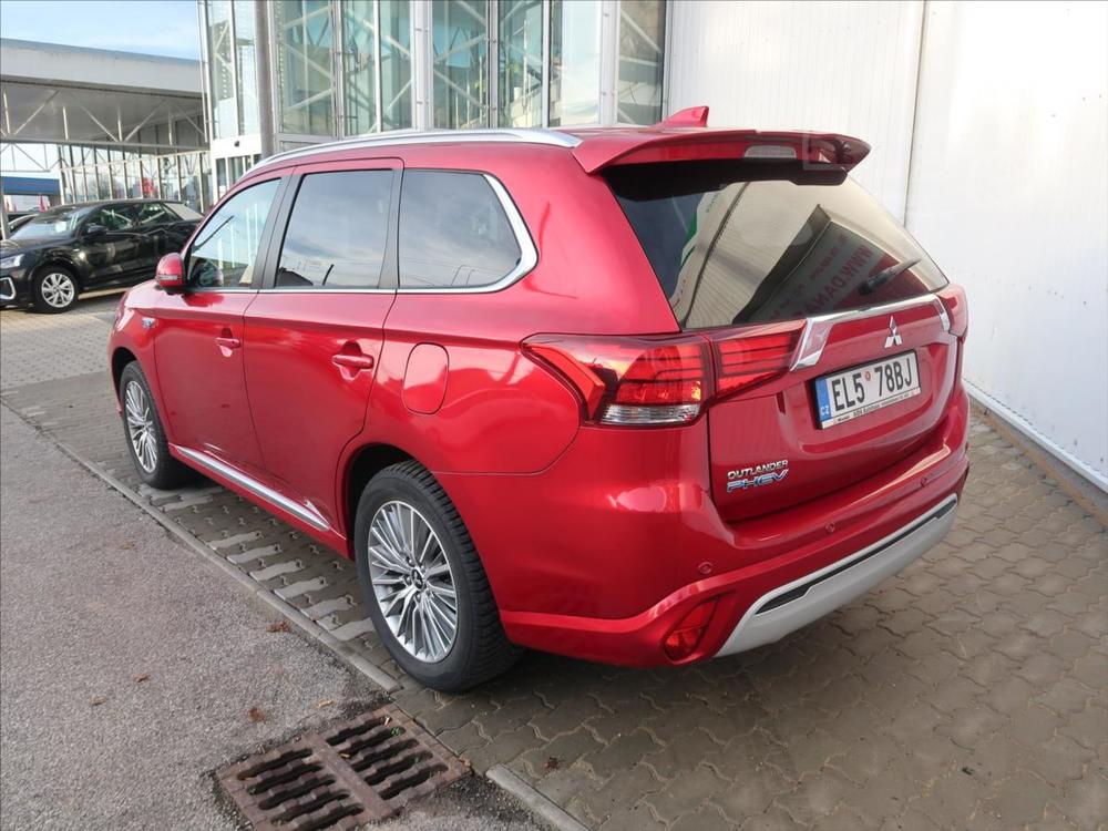 Mitsubishi Outlander 2,4 PHEV Plug in Hybrid