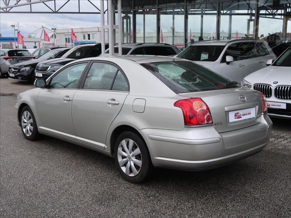 Toyota Avensis 1,8 VVT-i Sol Automatik