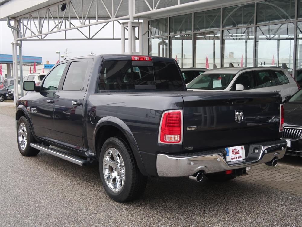 Dodge Ram 5,7 1500 CREW CAB LARAMIE 4X4