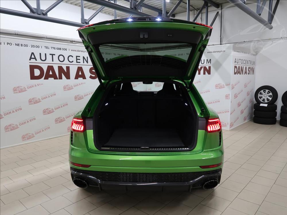 Audi  4,0 V8 JAVA GREEN