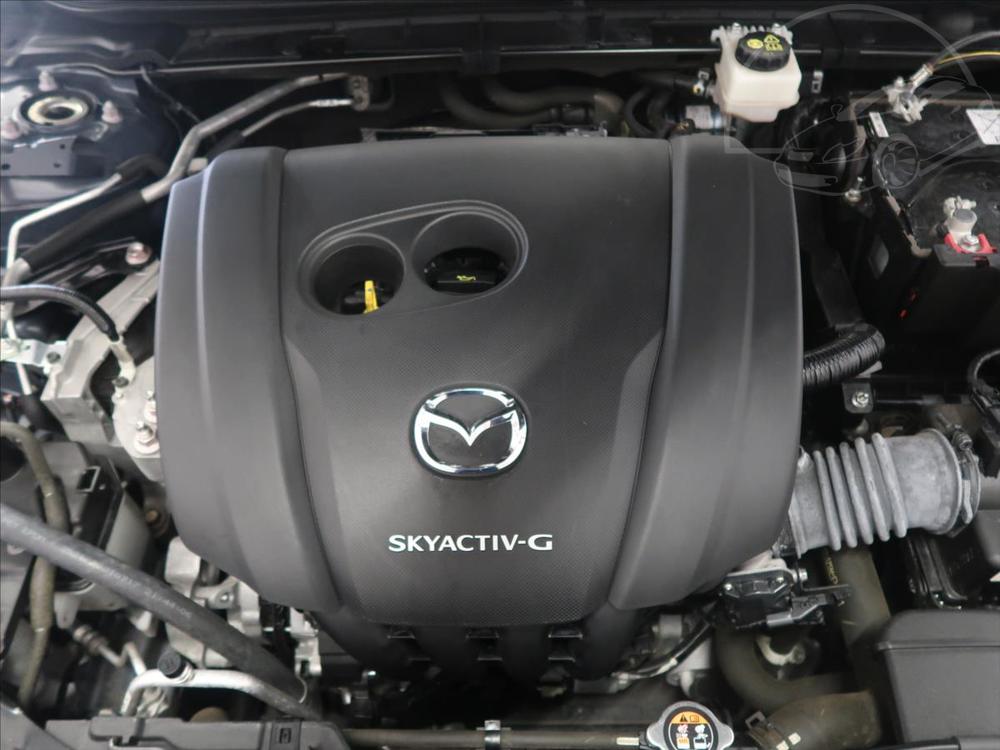 Mazda 3 2,0 Skyactiv-G Automat Homura