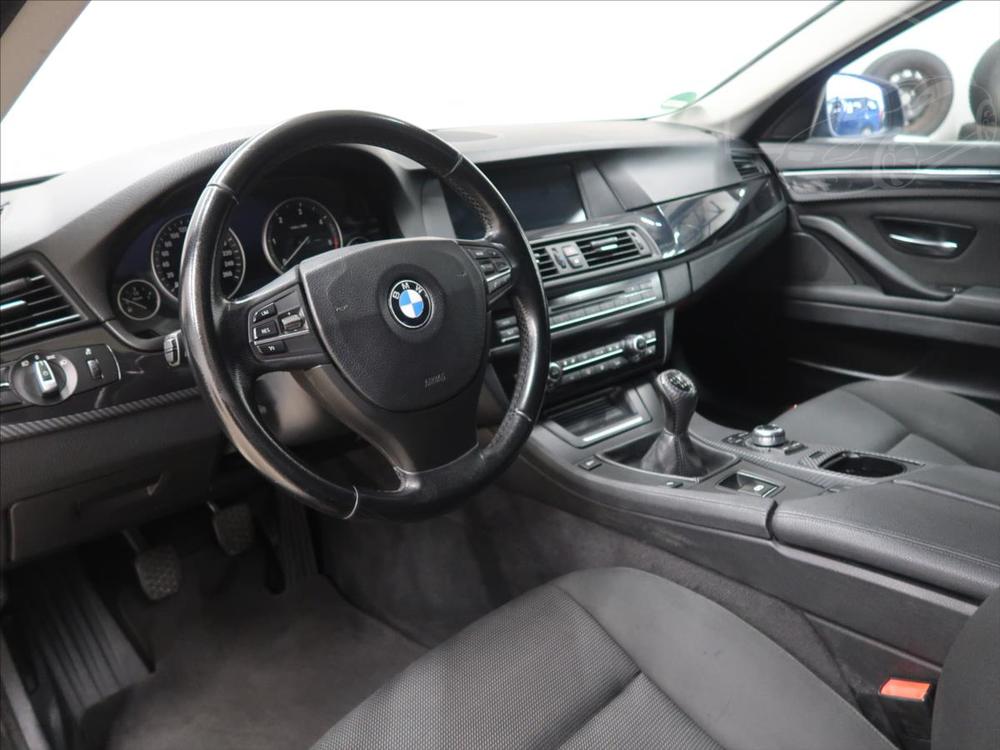 BMW 5 2,0 520d 135KW KRSN STAV