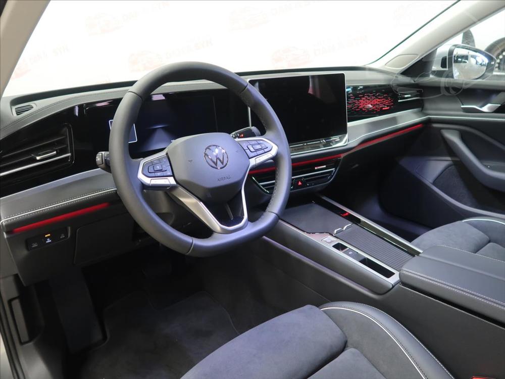 Volkswagen Passat 1,5 eTSI 110kW mHEV DSG Elegan