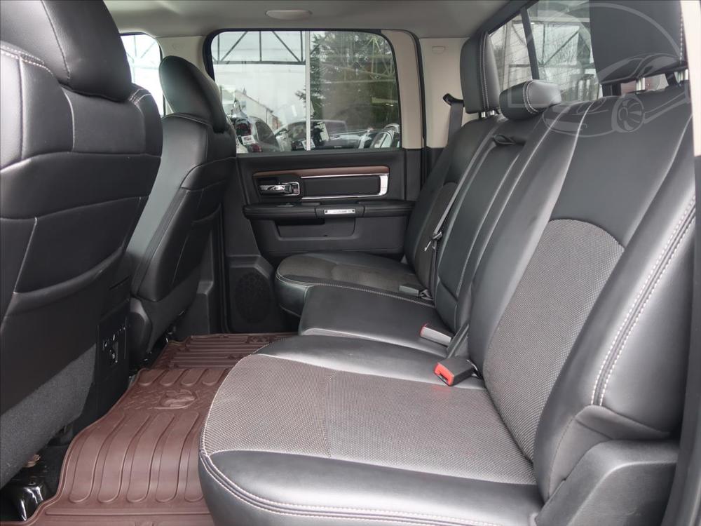 Dodge Ram 5,7 1500 CREW CAB LARAMIE 4X4