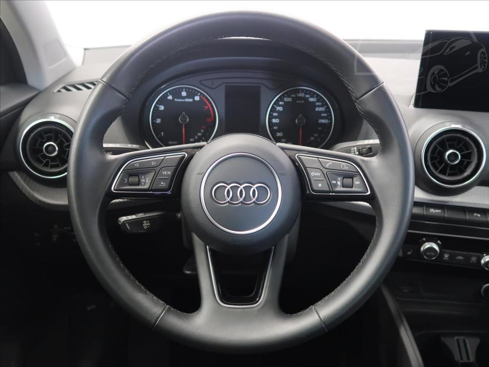 Audi Q2 1,5 TSI S-line 35 TFSI S troni