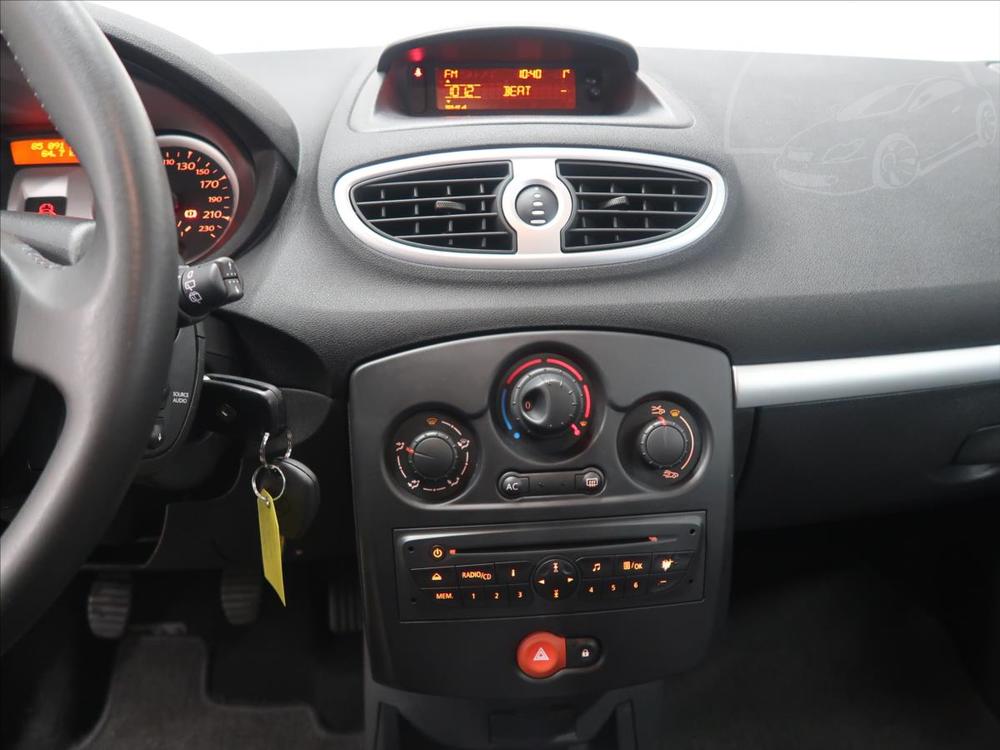 Renault Clio 1,2 TCe 16V Dynamique