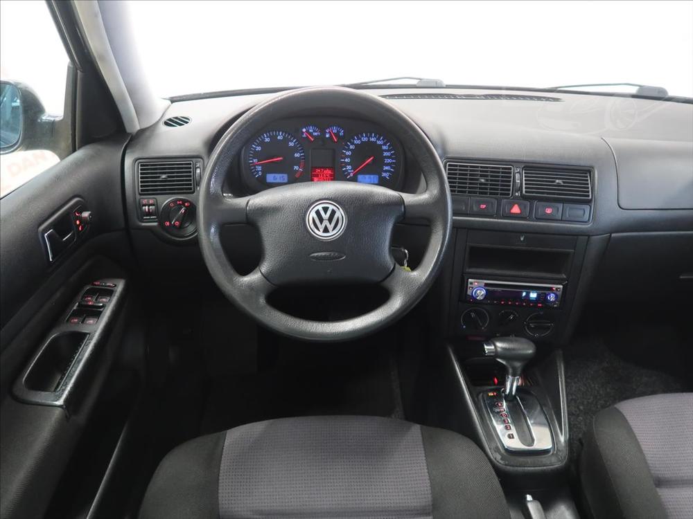 Volkswagen Golf 2,0 i 85KW Edition AUTOMAT