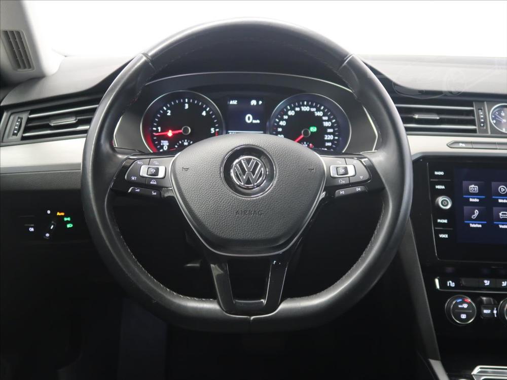 Volkswagen Arteon 2,0 TDI DSG, ACC, CZ, 1.maj.