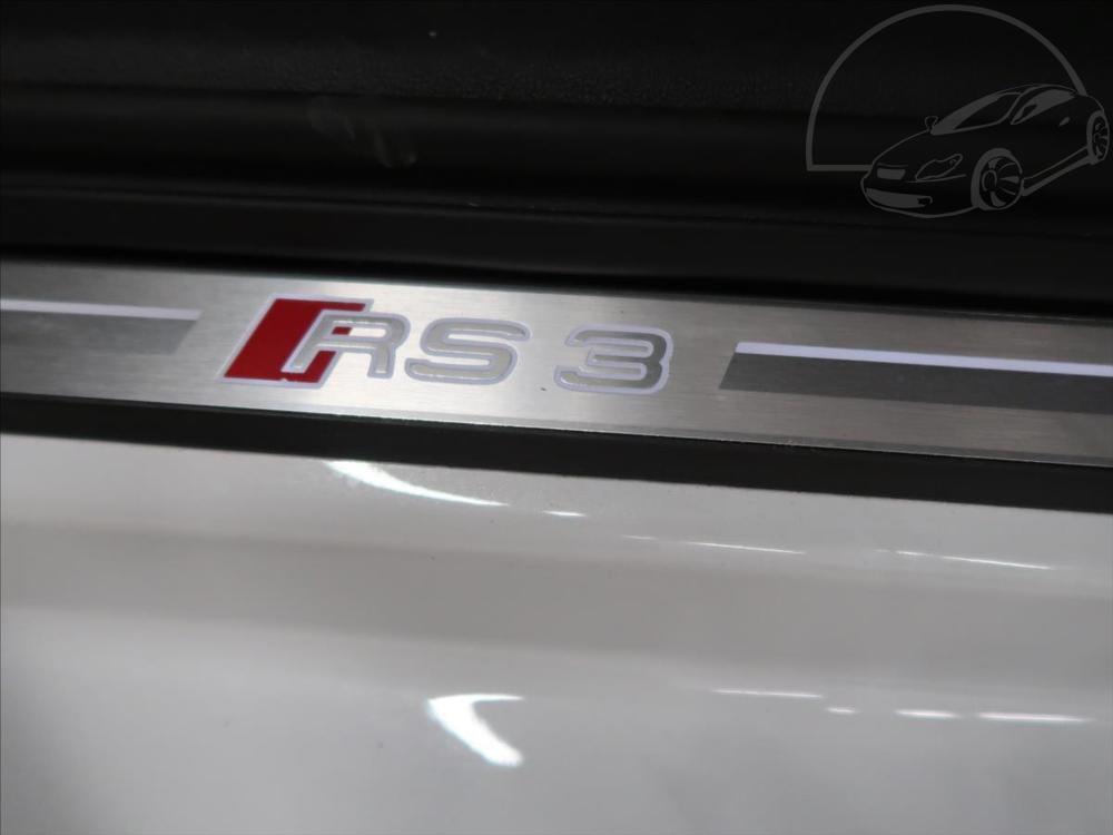 Audi RS3 2,5 RS3 Sportback quattro, TOP