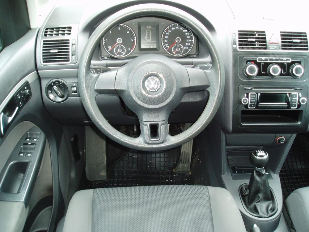 Volkswagen Touran 1.6 TDi 