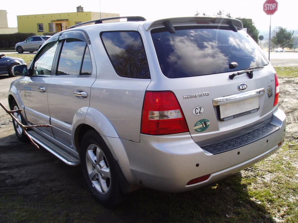 Kia Sorento 2.5 CRDi 