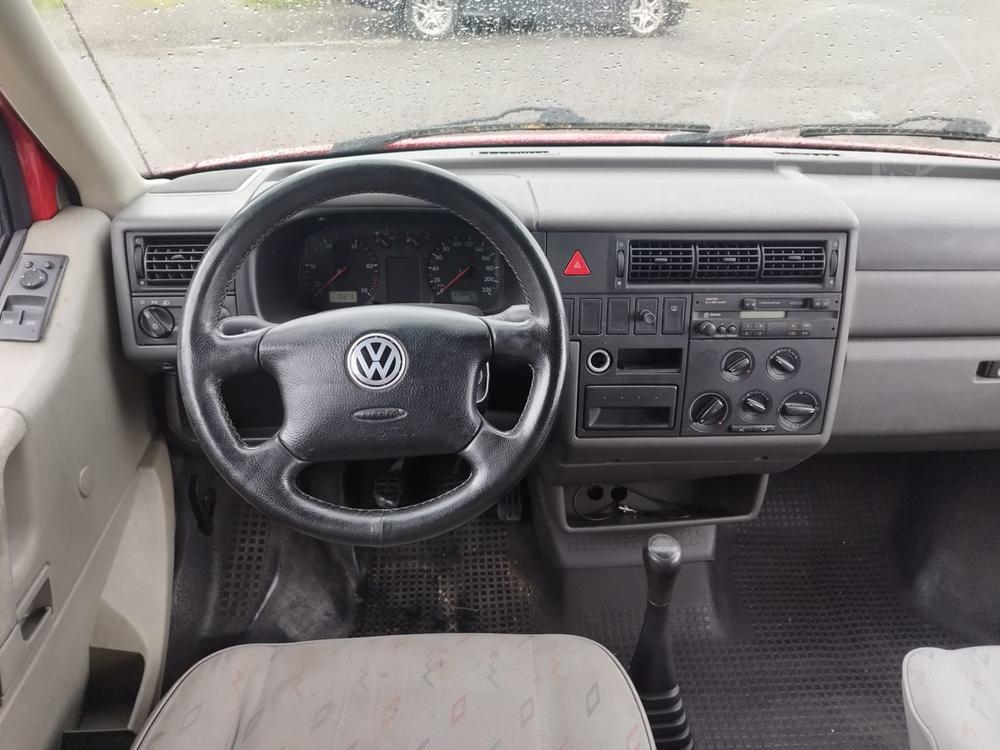 Volkswagen Caravelle 2.5 TDi