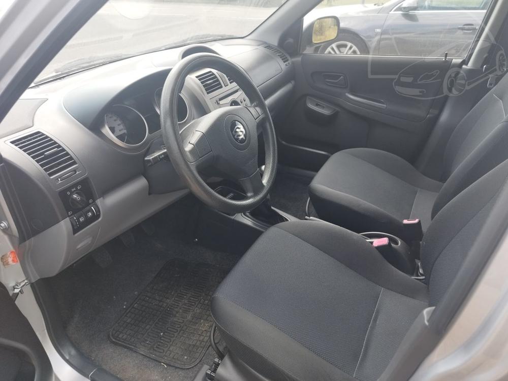 Suzuki Ignis 1.3 GLi  4x4