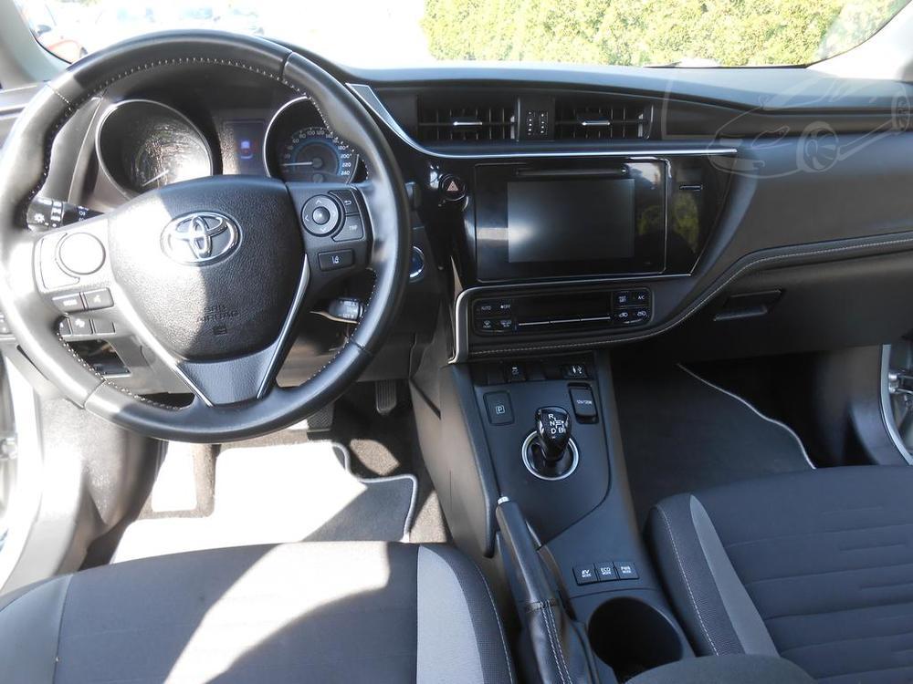 Toyota Auris 48tkm,navi,kamera,led,panorama