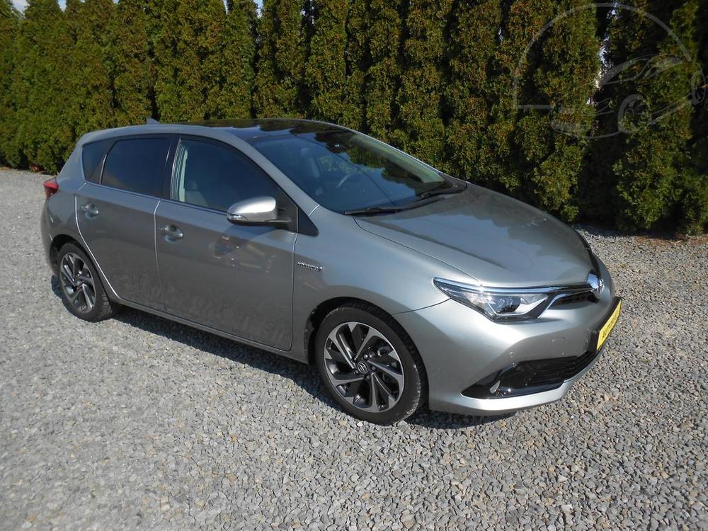 Toyota Auris 48tkm,navi,kamera,led,panorama