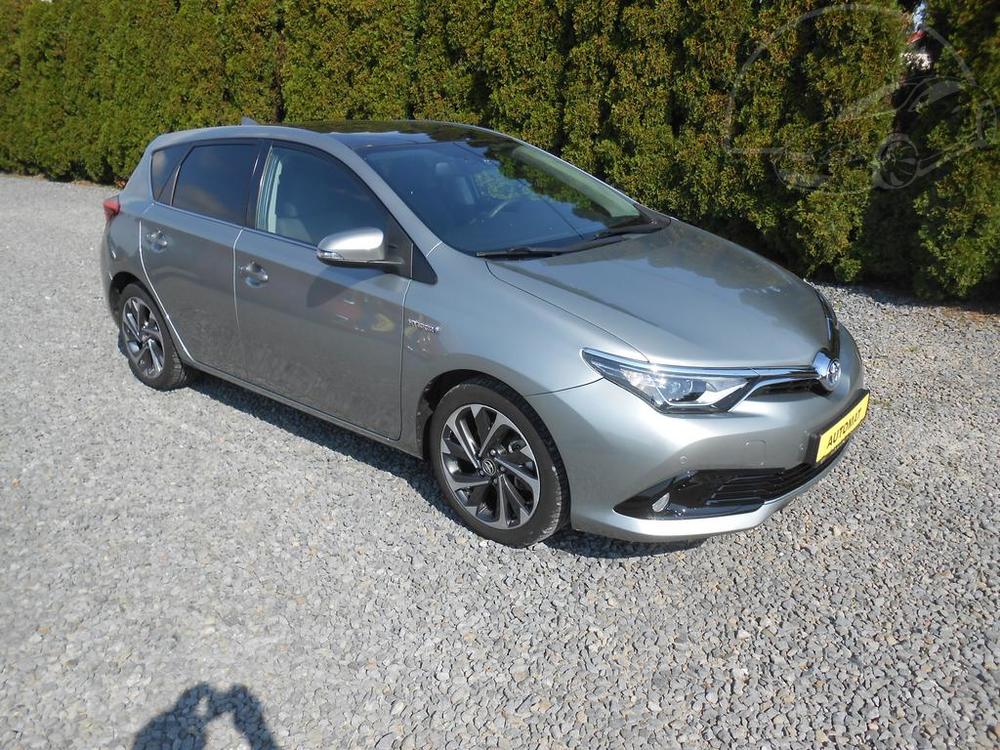 Toyota Auris 48tkm,navi,kamera,led,panorama