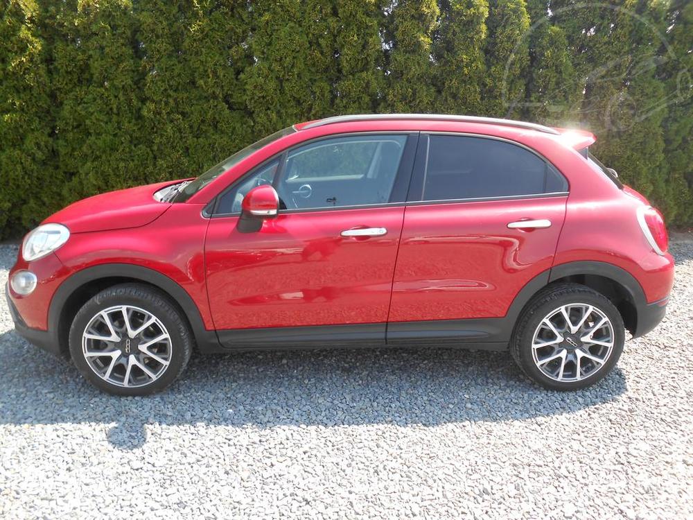 Fiat 500X 4*4,automat,navi, led ,