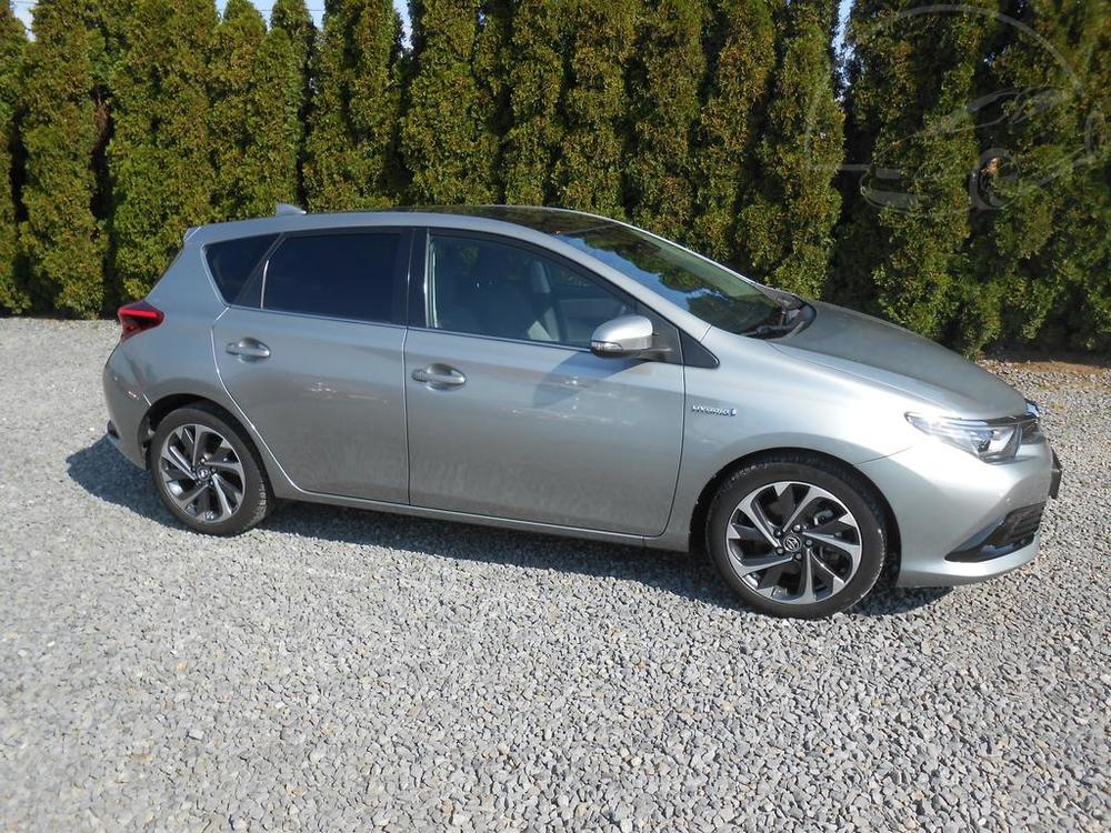 Toyota Auris 48tkm,navi,kamera,led,panorama