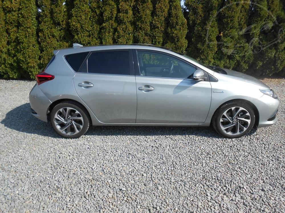 Toyota Auris 48tkm,navi,kamera,led,panorama