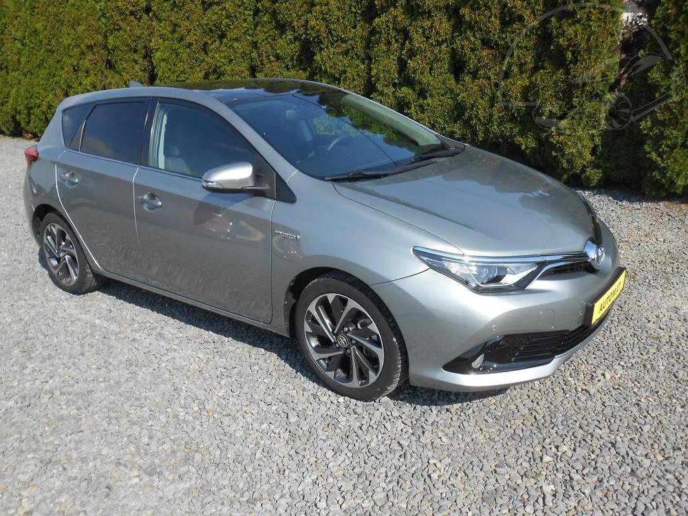 Toyota Auris 48tkm,navi,kamera,led,panorama