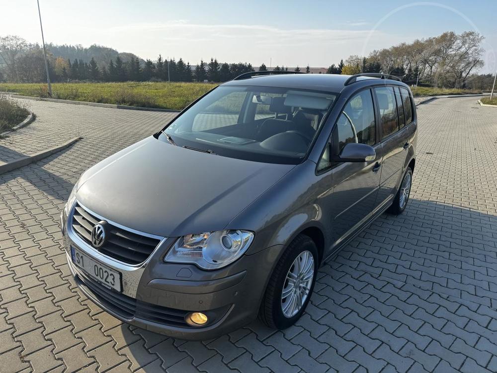 Volkswagen Touran 1.9TDI 77Kw DSG