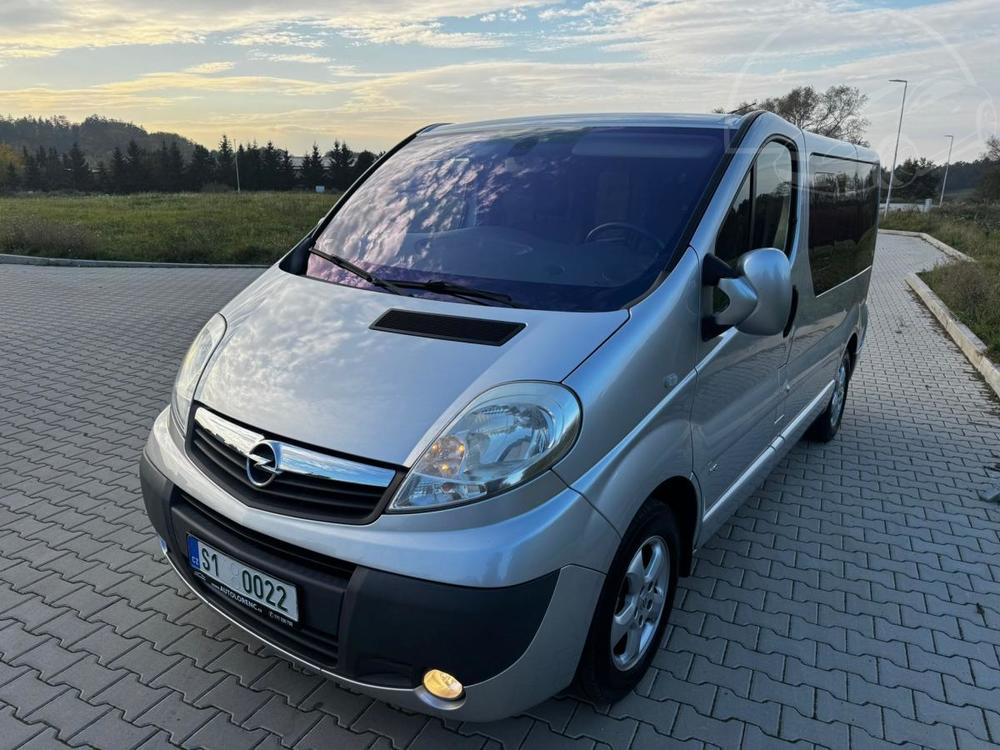 Opel Vivaro 2.0CDTi LIFE COSMO*REZERVACE*