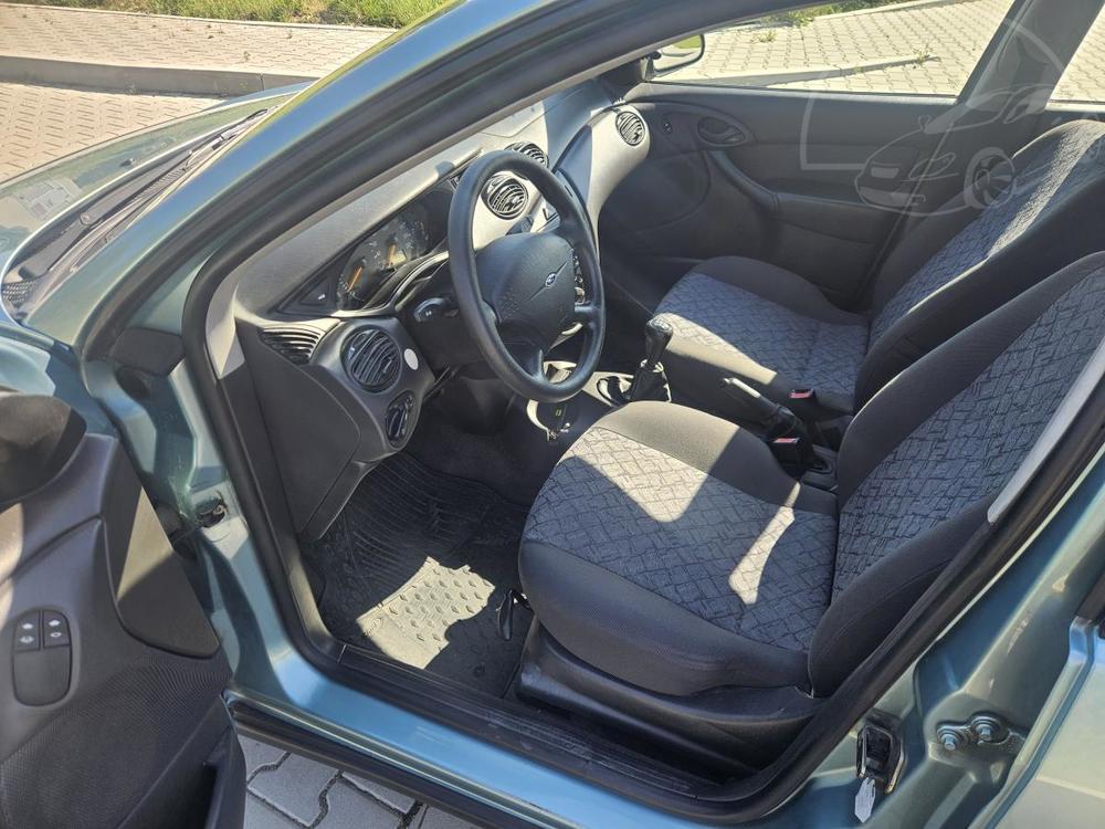 Ford Focus 1.6i 74Kw Klima