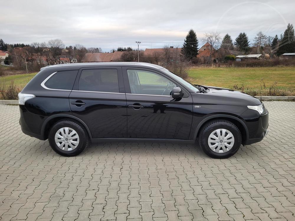 Mitsubishi Outlander 2.2 DI-D Invite ClearTec 4WD