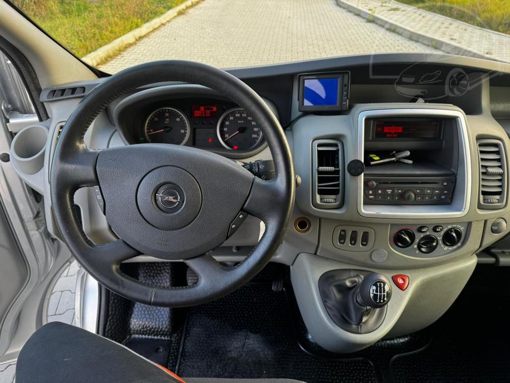 Opel Vivaro 2.0CDTi LIFE COSMO*REZERVACE*